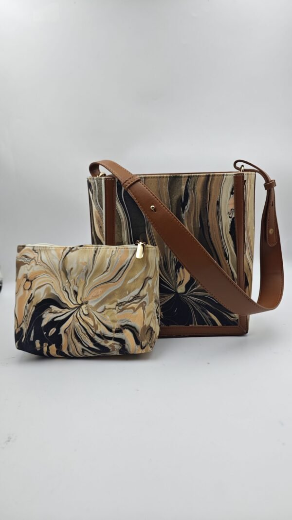 Artistic Fluid-Pattern Mother-and-Child Tote Bag Set